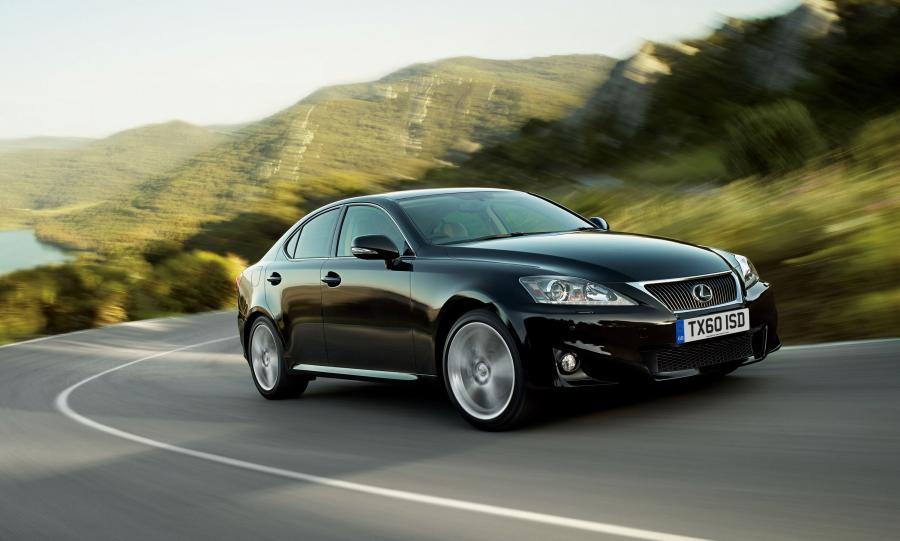  Lexus IS200d 2011 года  (фото 1 из 2)